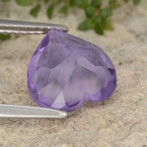 Ametista Viola medio naturale da 2.76 ct, Cuore, VS