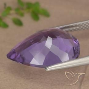 Ametista Melanzane Viola naturale da 6.79 ct, Forma a pera, VVS-VS