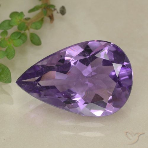 4.03ct Naturale Viola medio Ametista, Forma a pera, VS
