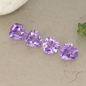 Gemme di Ametista Viola medio naturale da 2.76 ct, Cuore, VVS-VS