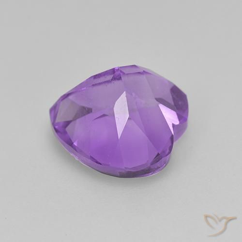 Ametista viola vivido naturale da 1.77 ct, Cuore, VS