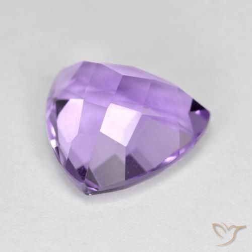 Ametista Viola tendente al rosa naturale da 3.18 ct, Taglio trillion, VS