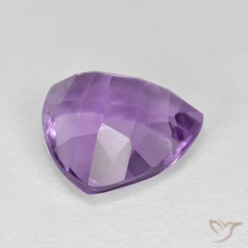 Ametista Viola violaceo medio naturale da 3.13 ct, Taglio trillion, VS