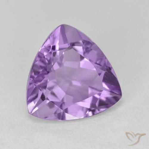 Ametista Viola tendente al rosa naturale da 2.82 ct, Taglio trillion, VS