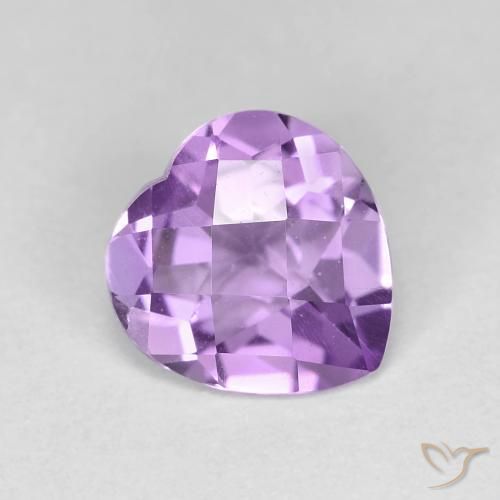 Ametista Viola medio naturale da 1.54 ct, Cuore, VVS-VS
