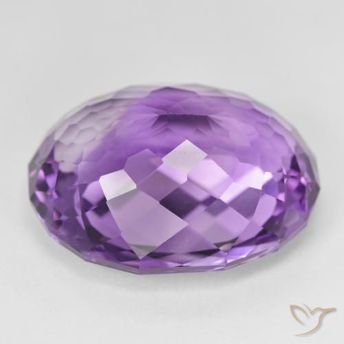 Ametista viola vivido naturale da 31.24 ct, Ovale, VVS-VS