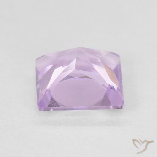 Ametista Magenta chiaro naturale da 0.93 ct, Quadrato, VVS