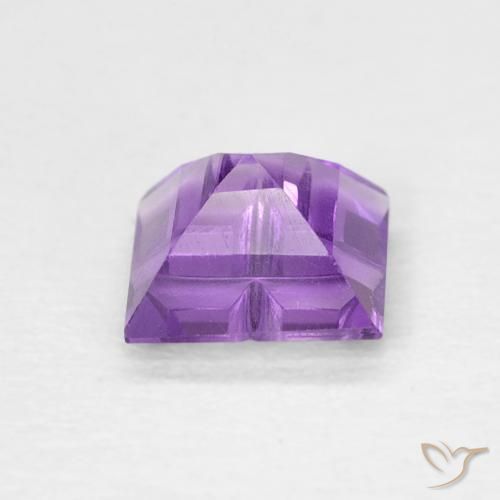 Ametista viola vivido naturale da 0.55 ct, Quadrato, VVS-VS