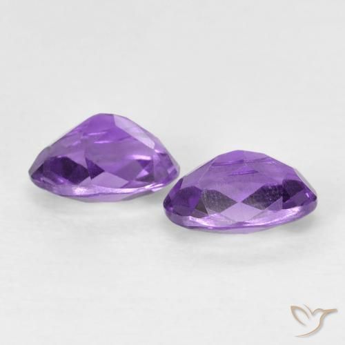 Gemme di Ametista viola vivido naturale da 0.86 ct, Ovale, VVS