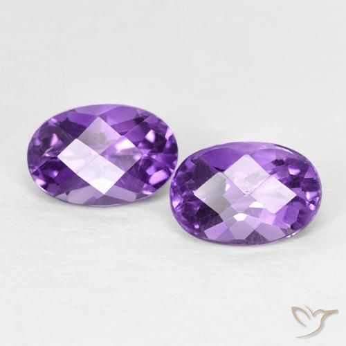 Gemme di Ametista Viola Intenso naturale da 0.95 ct, Ovale, VVS-VS