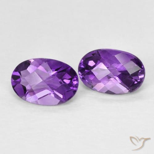Gemme di Ametista viola vivido naturale da 0.88 ct, Ovale, VVS