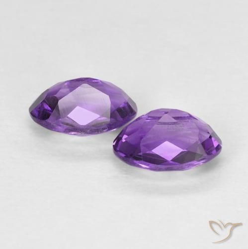 Gemme di Ametista viola vivido naturale da 0.88 ct, Ovale, VVS