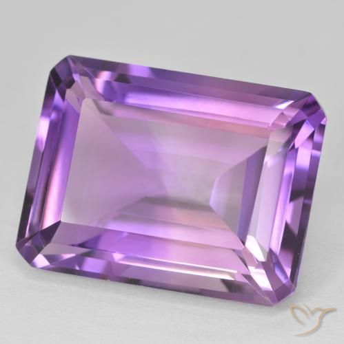 Ametista Medium Light Purplish-Violet naturale da 21.90 ct, Ottagonale / Taglio smeraldo, VVS