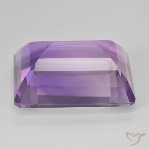 Ametista Medium Light Purplish-Violet naturale da 22.54 ct, Ottagonale / Taglio smeraldo, VVS