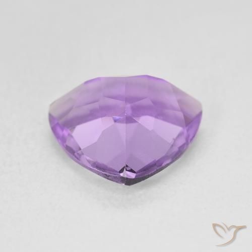 Ametista Iris Violetta naturale da 2.62 ct, Taglio trillion, VVS-VS