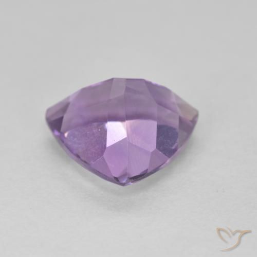 Ametista Viola tendente al rosa naturale da 2.70 ct, Taglio trillion, VS