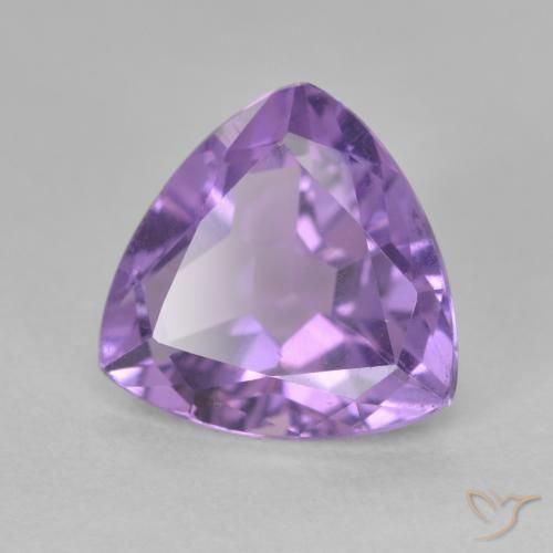 Ametista Viola tendente al rosa naturale da 2.82 ct, Taglio trillion, VS
