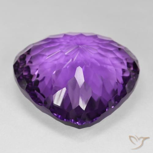 Ametista Viola violaceo medio naturale da 105.35 ct, Forma a pera, VVS