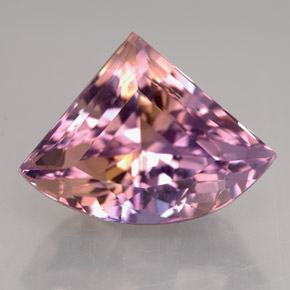 Ametrina naturale bicolore da 12,52 ct, forma fantasia, VVS