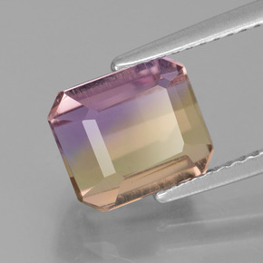 Ametrina naturale bicolore da 3,06 ct, taglio smeraldo, VS