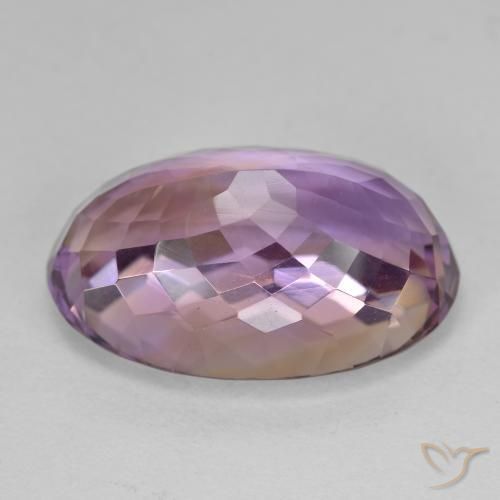 Ametrino Bi-Colore naturale da 18.09 ct, Ovale, VVS