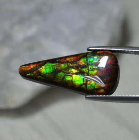 Ammolite Multicolore naturale da 10.29 ct, Forma a pera, Opaco