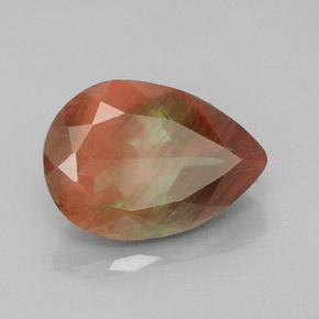 Andesina Labradorite Verde Rosso naturale da 5.31 ct, Forma a pera, VVS