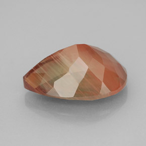 Andesina Labradorite Verde Rosso naturale da 5.31 ct, Forma a pera, VVS