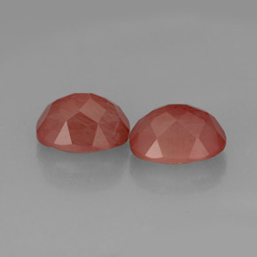 Andesina labradorite naturale rosso da  ct, taglio ovale, traslucido