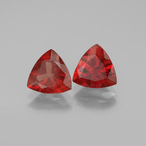 Andesina labradorite naturale arancione da  ct, trillion, VVS-VS