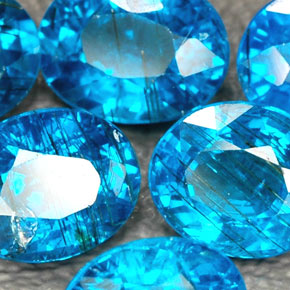Apatite naturale blu da  ct, taglio ovale, SI