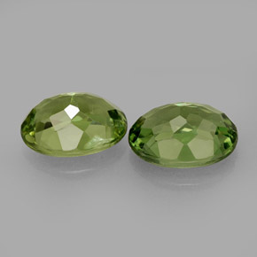 Apatite naturale verde da  ct, taglio ovale, VS