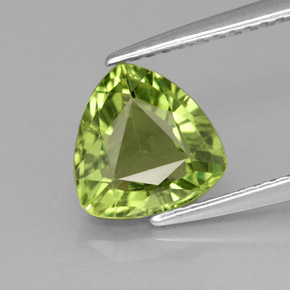 Apatite naturale verde da 1,84 ct, trillion, VS