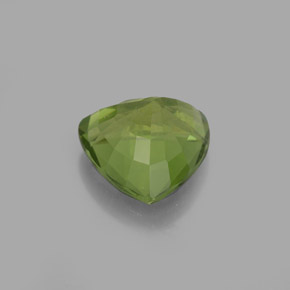 Apatite naturale verde da 1,99 ct, trillion, VS
