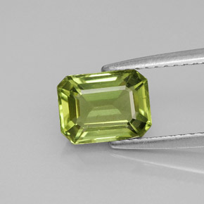 Apatite naturale verde da 1,66 ct, taglio smeraldo, VS