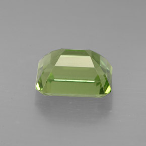 Apatite naturale verde da 1,97 ct, taglio smeraldo, VS