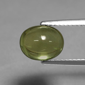 Apatite naturale verde da 2,91 ct, taglio ovale, trasparente
