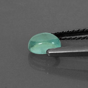 Apatite naturale verde da 0,47 ct, taglio ovale, trasparente