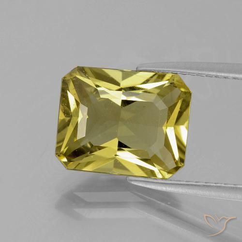 4.08ct Naturale Marrone dorato Apatite, Taglio smeraldo, VS
