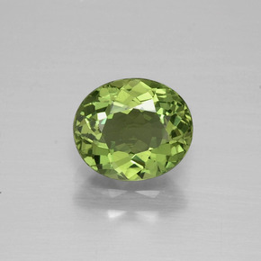 Apatite Verde naturale da 1.38 ct, Taglio ovale, VVS