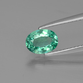 Apatite naturale verde da 0,77 ct, taglio ovale, VS