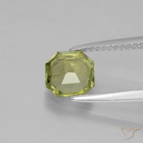 Apatite Caldo terroso verde naturale da 1.26 ct, Ottagonale / Taglio smeraldo, VS