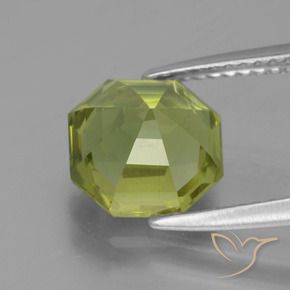 Apatite Verde terroso chiaro naturale da 2.95 ct, Ottagonale / Taglio smeraldo, VS