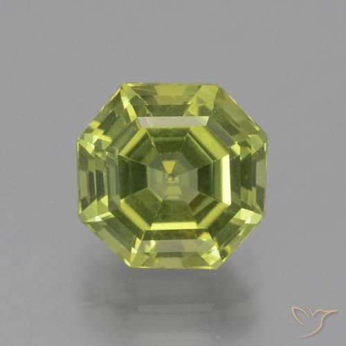 Apatite Verde terroso chiaro naturale da 3.09 ct, Ottagonale / Taglio smeraldo, VVS-VS