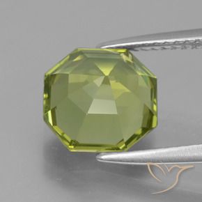 Apatite Verde giallastro naturale da 3.54 ct, Ottagonale / Taglio smeraldo, VVS-VS