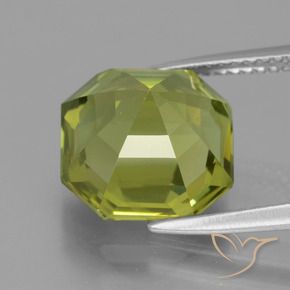 Apatite Verde terroso chiaro naturale da 6.64 ct, Ottagonale / Taglio smeraldo, VS