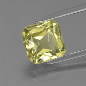 Apatite giallo mais chiaro naturale da 2,88 ct, taglio smeraldo, VS