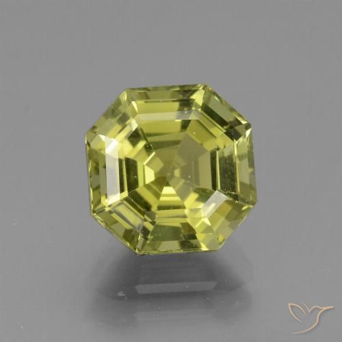 3.30ct Naturale Giallo medio Apatite, Taglio smeraldo, VVS-VS