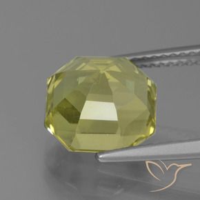 Apatite Giallo chiaro naturale da 4.94 ct, Ottagonale / Taglio smeraldo, VS
