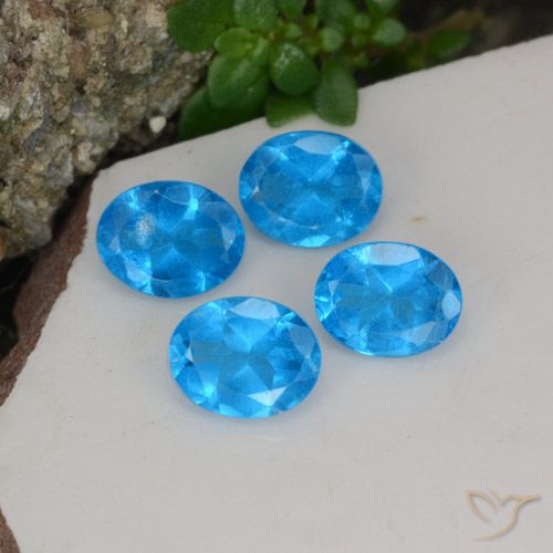1.50ctw Naturale Azzurro profondo Apatite, Ovale, VS-SI